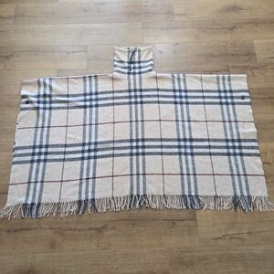 Burberry Nova Check Tartan Lambswool Funnel Neck Pocho OS Old Money Heritage